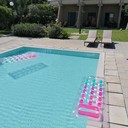 Endless Summer Pool Flat Ixia  Exteriér fotografie