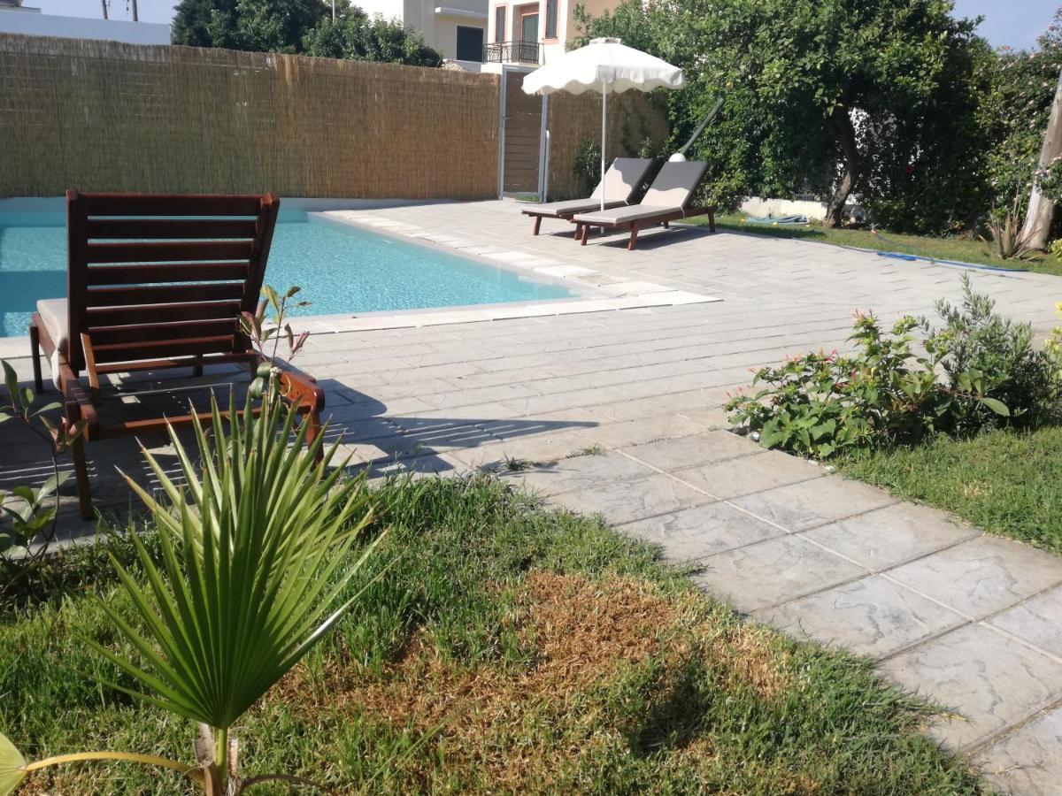 Endless Summer Pool Flat Ixia  Exteriér fotografie